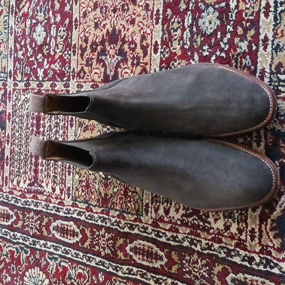 Suede Chelsea boots/by Grenson